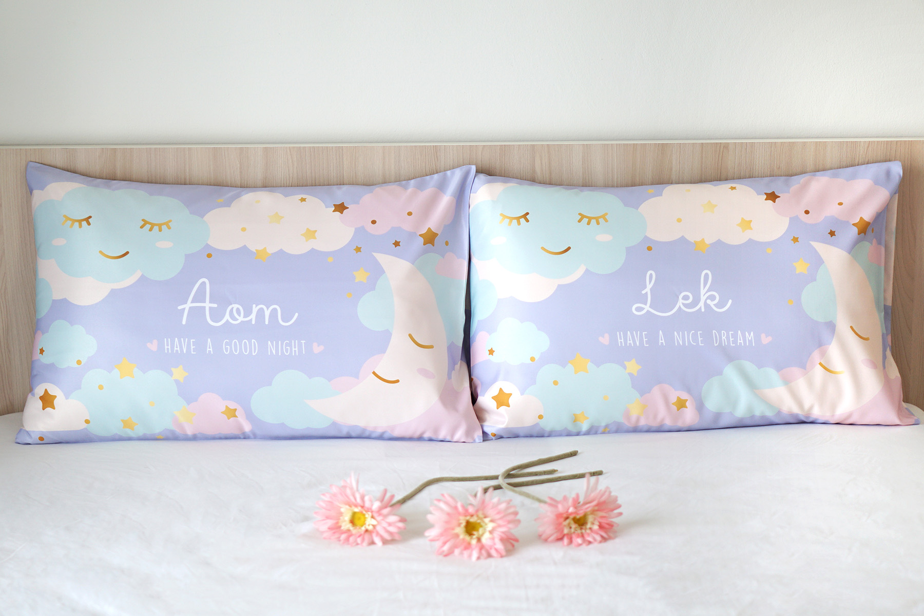 ปลอกหมอนหนุนคู่ พิมพ์ลายเต็มผืน Moon - Lavender