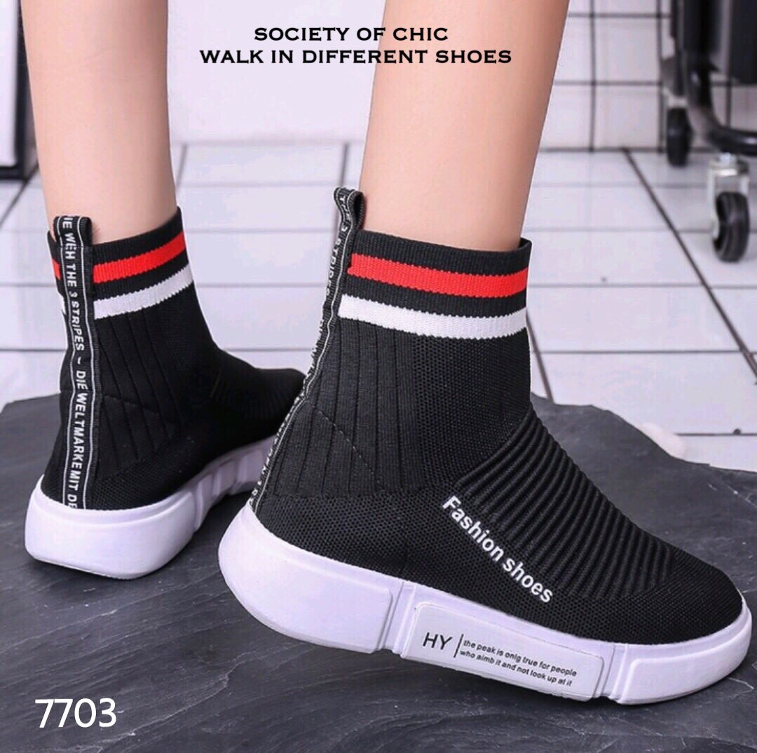 รองเท้าผ้าใบทรงถุงเท้าสไตล์ Off White (สีดำ)