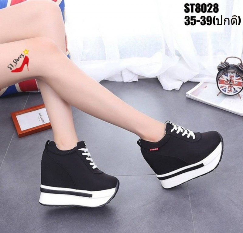 รองเท้าผ้าใบเสริมส้นแบบเรียบ (สีดำ)