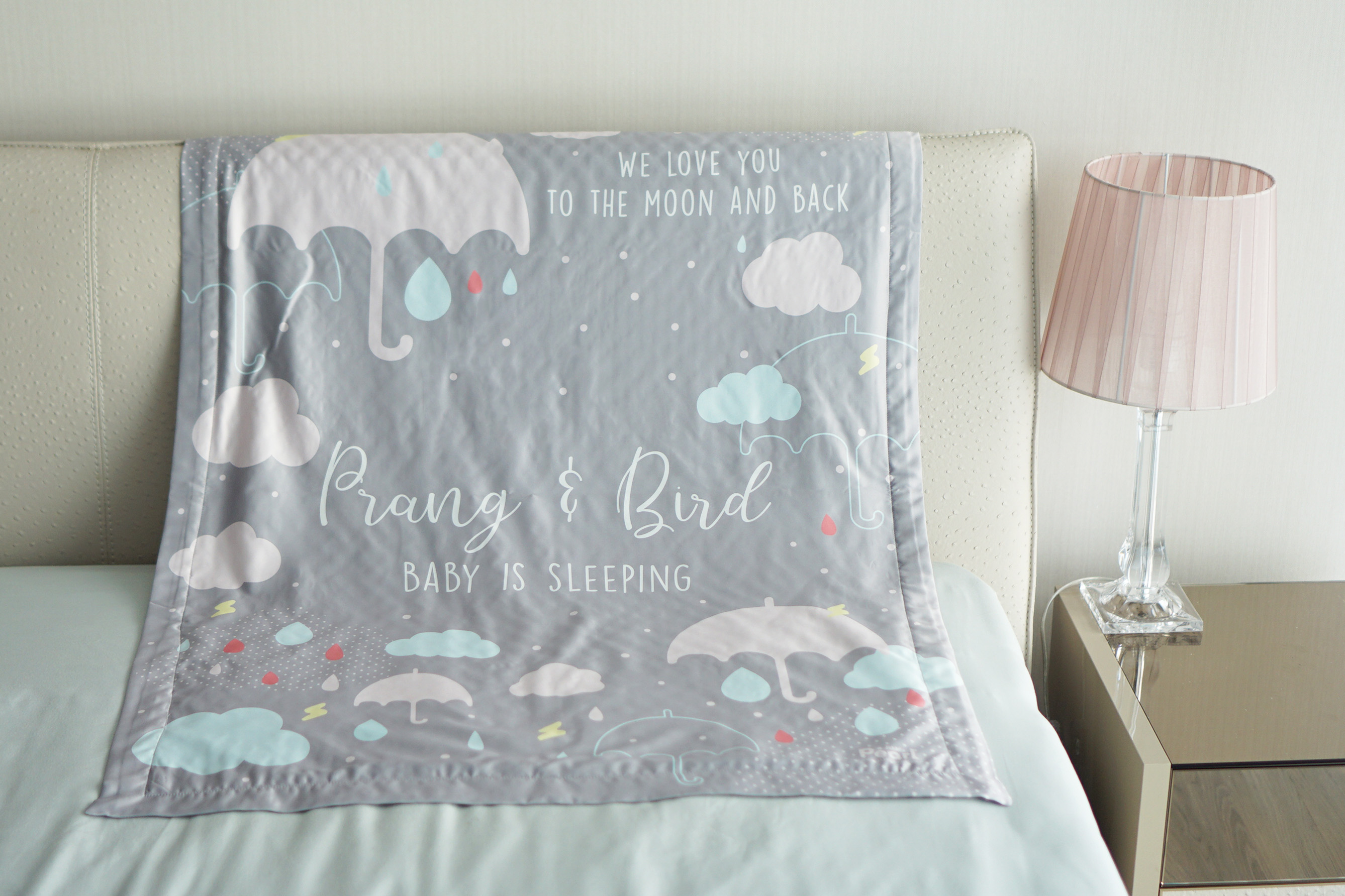 ผ้าห่มเด็ก ใส่ชื่อ ลาย Raindrops - Grey