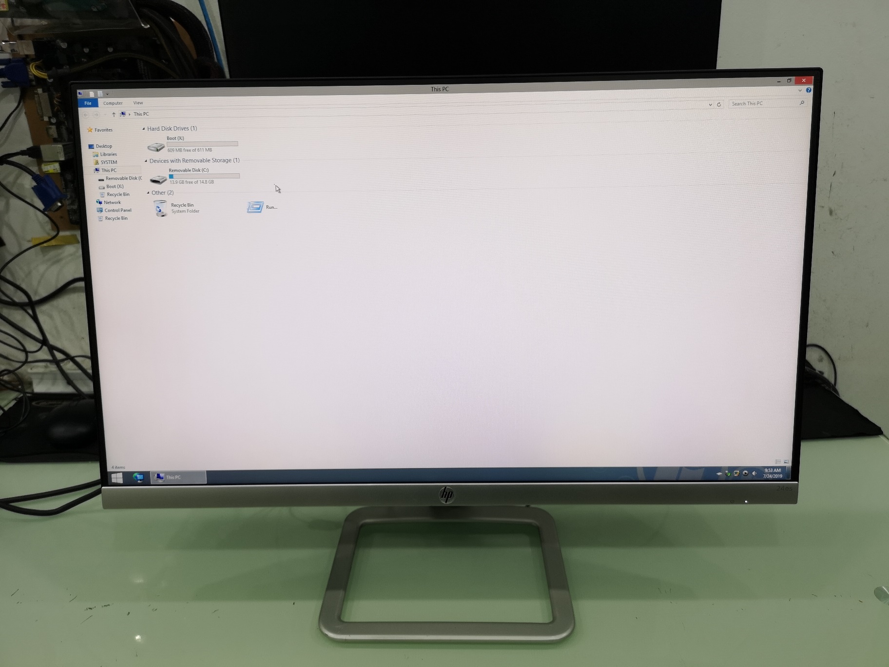 HP 23.8" IPS 24ES
