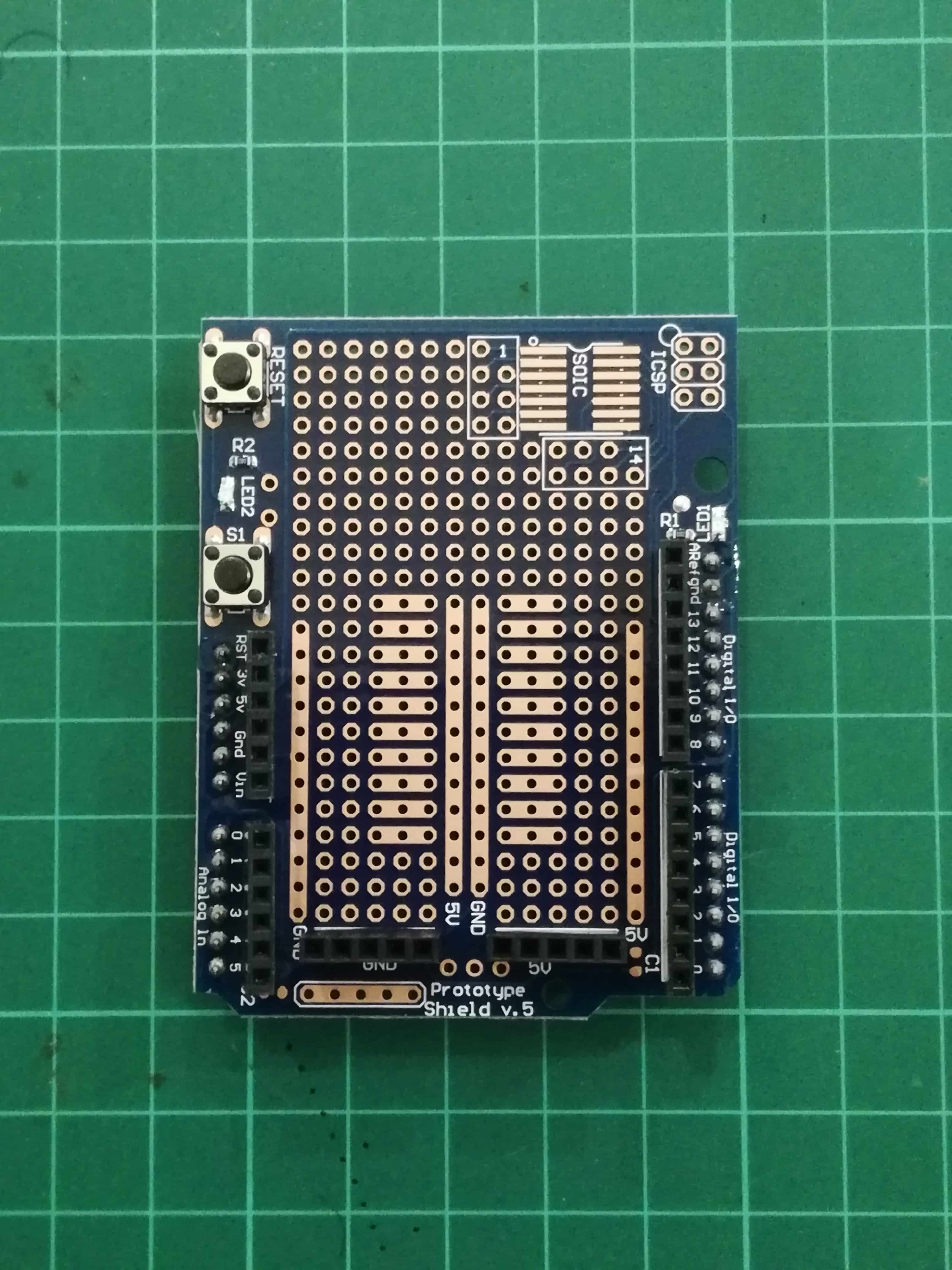 Arduino Shield Breadboard