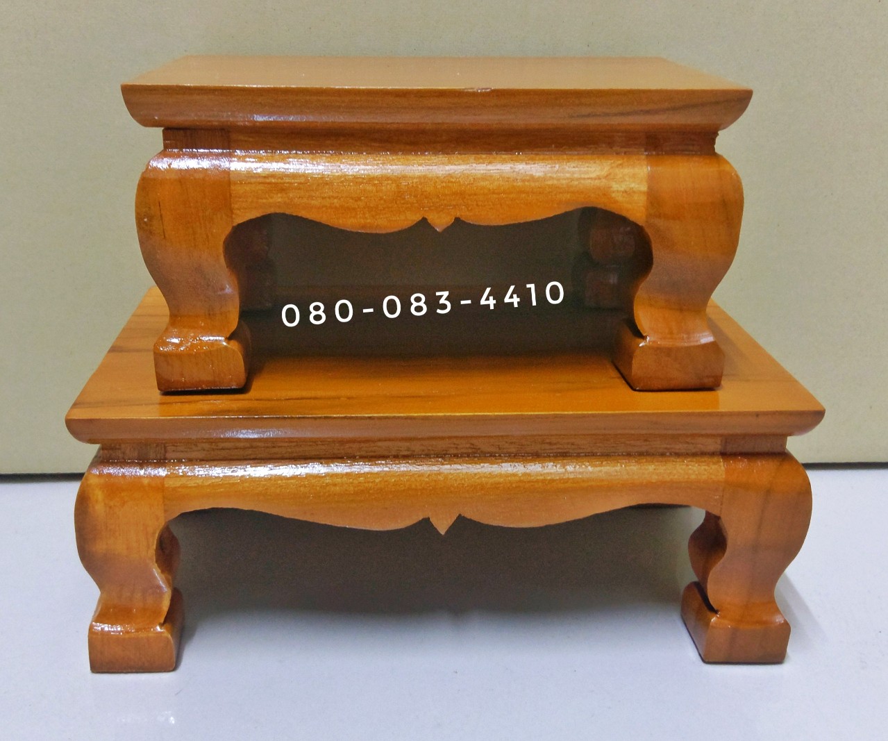 โต๊ะยอดไม้สัก