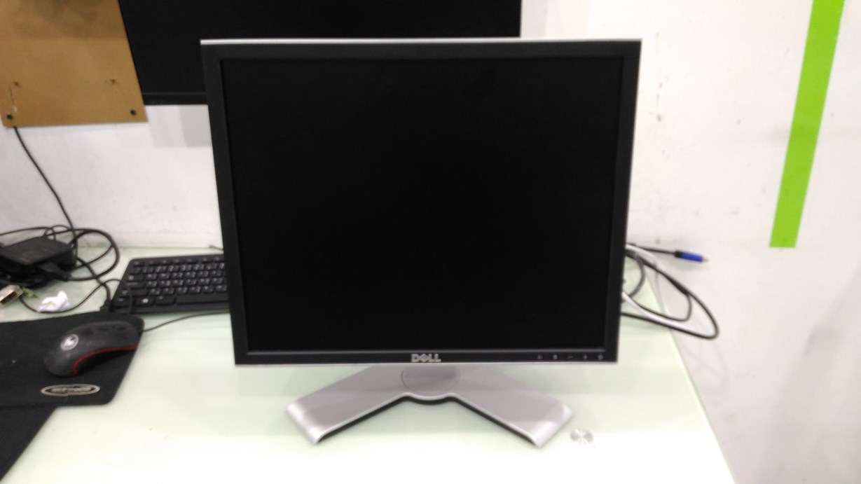Dell 1907FPt 19" LCD
