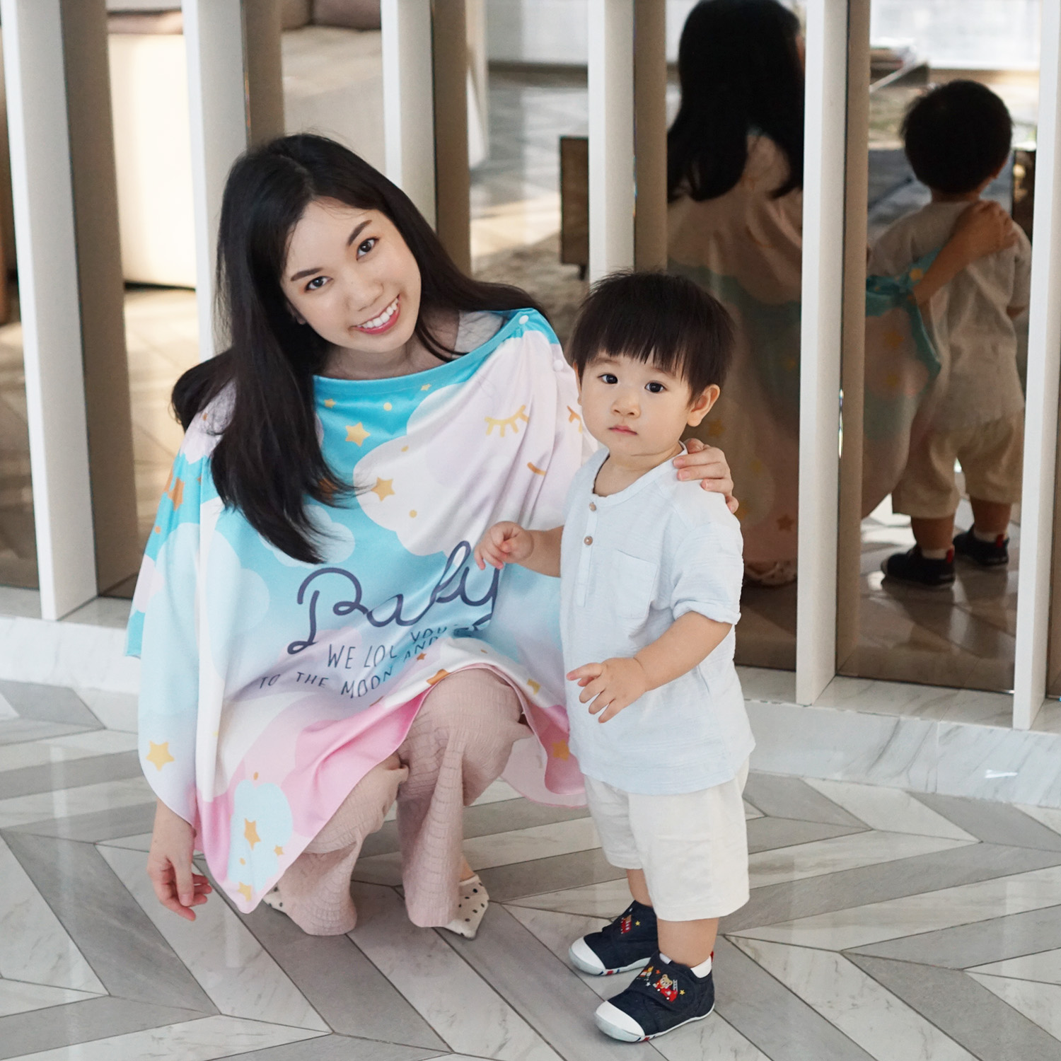 ผ้าคลุมให้นม 3in1 (รุ่นมีกระดุม ถอดโครงได้) แบบสั่งทำใส่ชื่อ ลาย Moon - Mint Pink