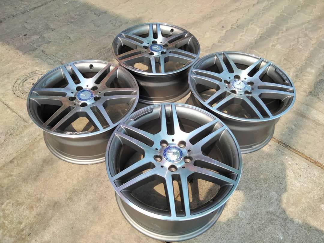 ล้อแท้ AMG 6ก้านคู่ w204 17"