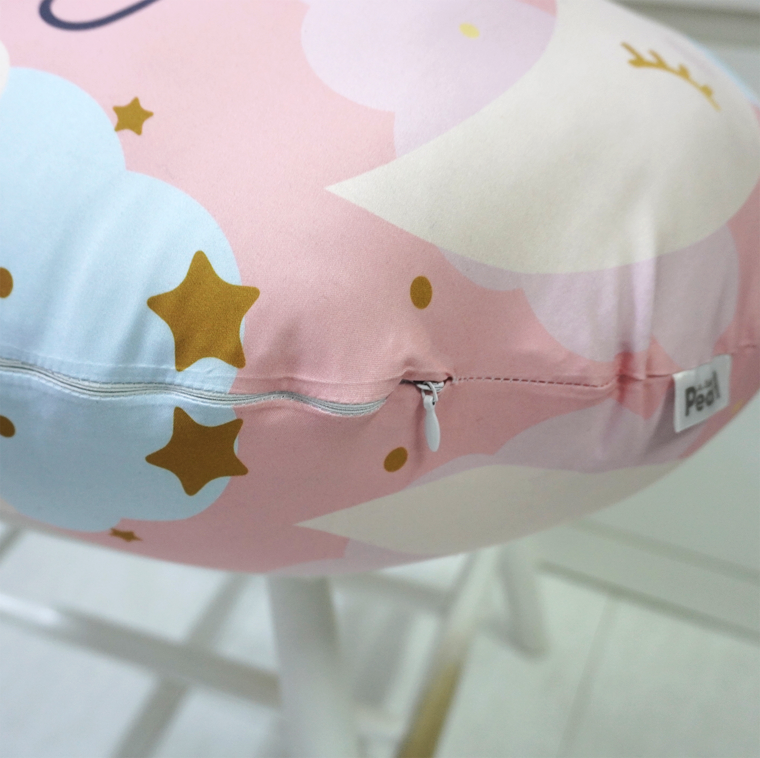 หมอนรองให้นม สั่งทำใส่ชื่อ ลาย Moon - Peach