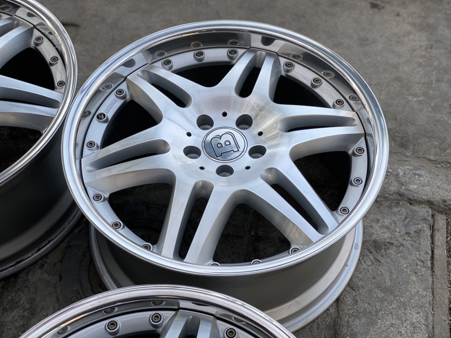 ล้อเบนซ์แท้ BRABUS BLOCK-6 19นิ้ว