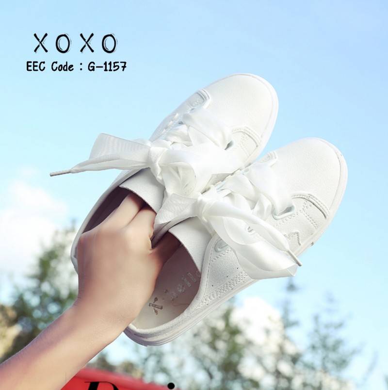 รองเท้าผ้าใบเปิดส้นpu (สีขาว)