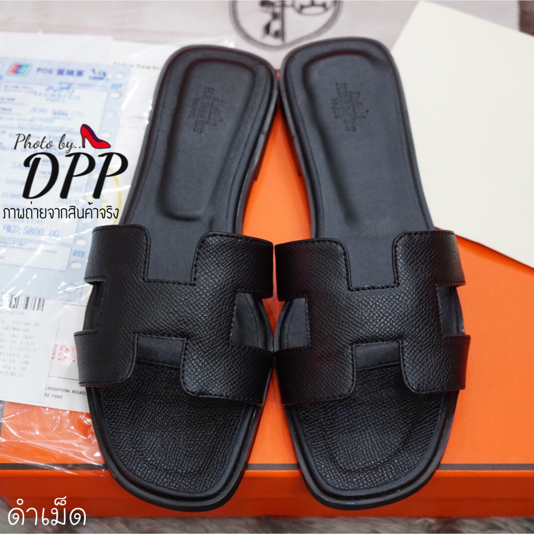 รองเท้า HERMES Sandals Leather (สีดำหนังลาย)
