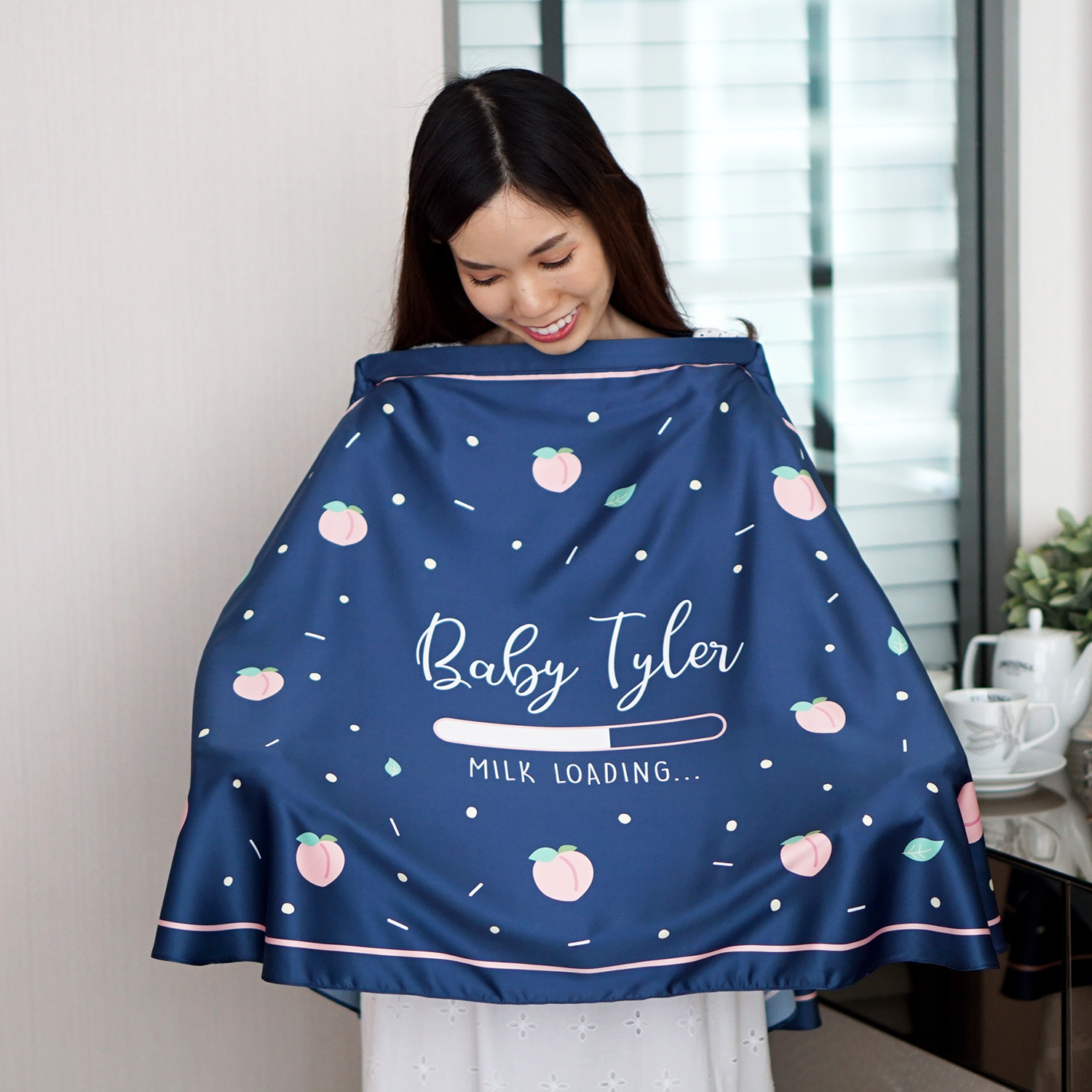 ผ้าคลุมให้นม สั่งทำใส่ชือ ลาย Peach - Navy