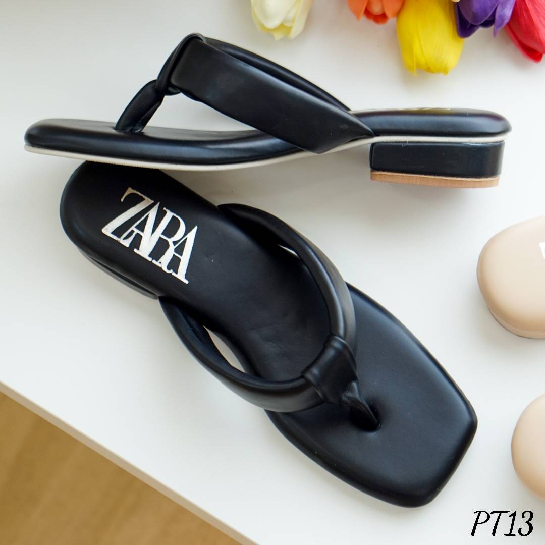รองเท้าแตะคีบStyle Zara (สีดำ)