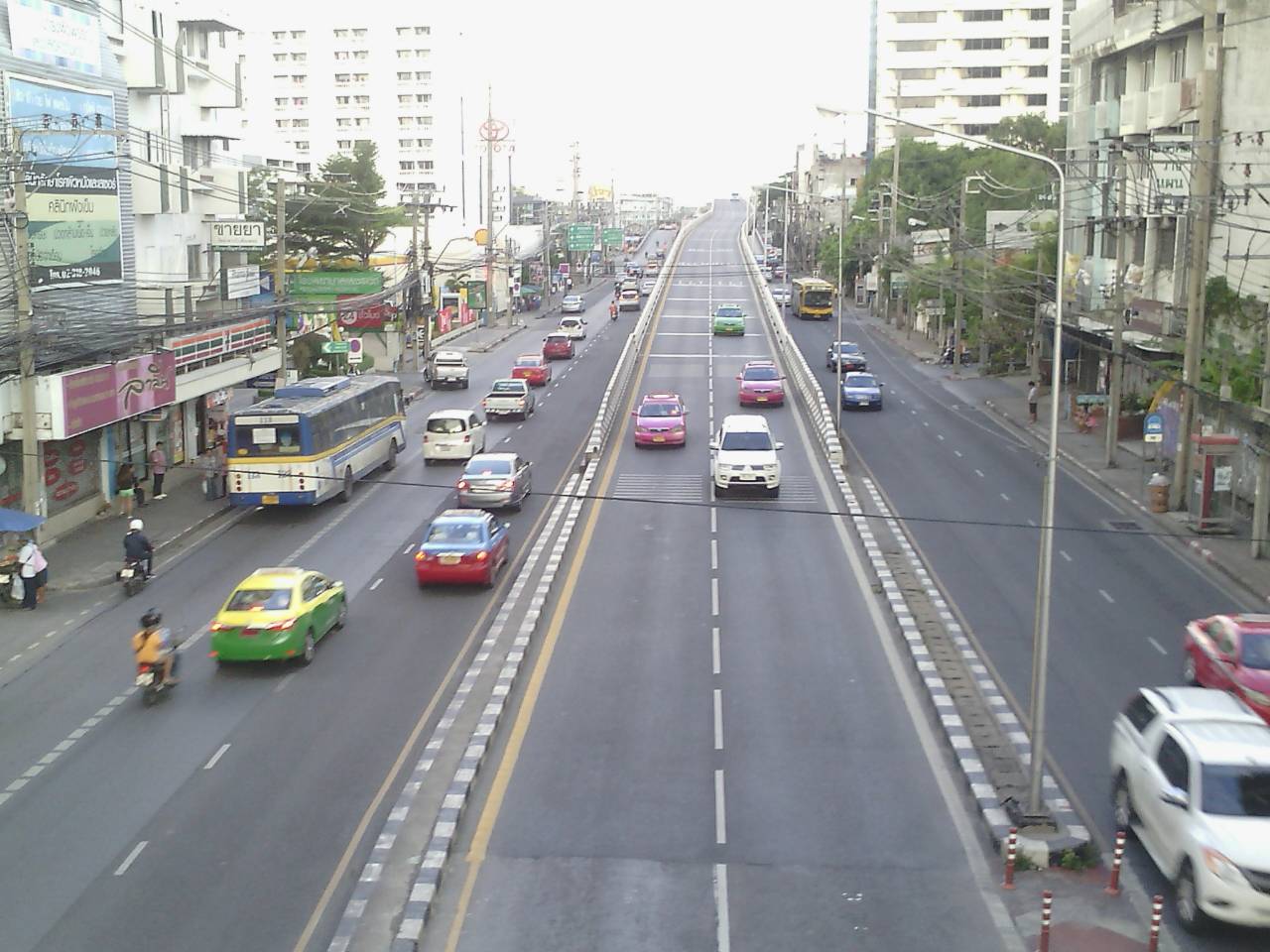 ขายที่ดินติดถนนเพชรบุรีตัดใหม่ กรุงเทพฯ ใกล้อาคารอิตัลไทยทาวเวอร์ ขนาด 1-2-34 ไร่