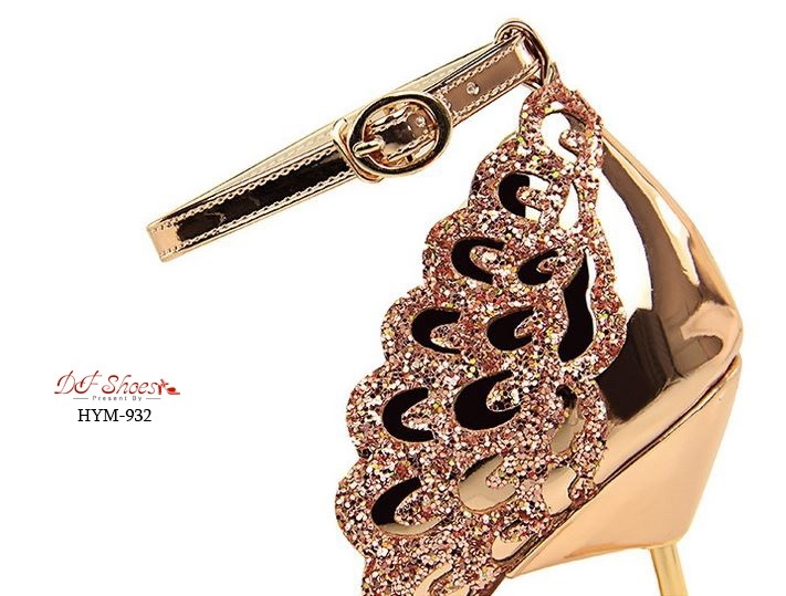 รองเท้าส้นสูงรัดข้อบุกลิตเตอร์ (สีบรอนซ์)