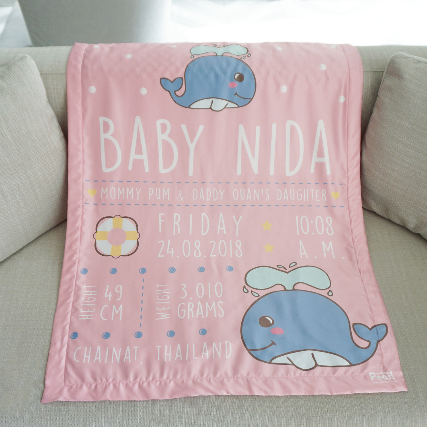 ผ้าห่มเด็ก ใส่ประวัติแรกเกิด ลายวาฬ สีชมพู / Whale - Pink