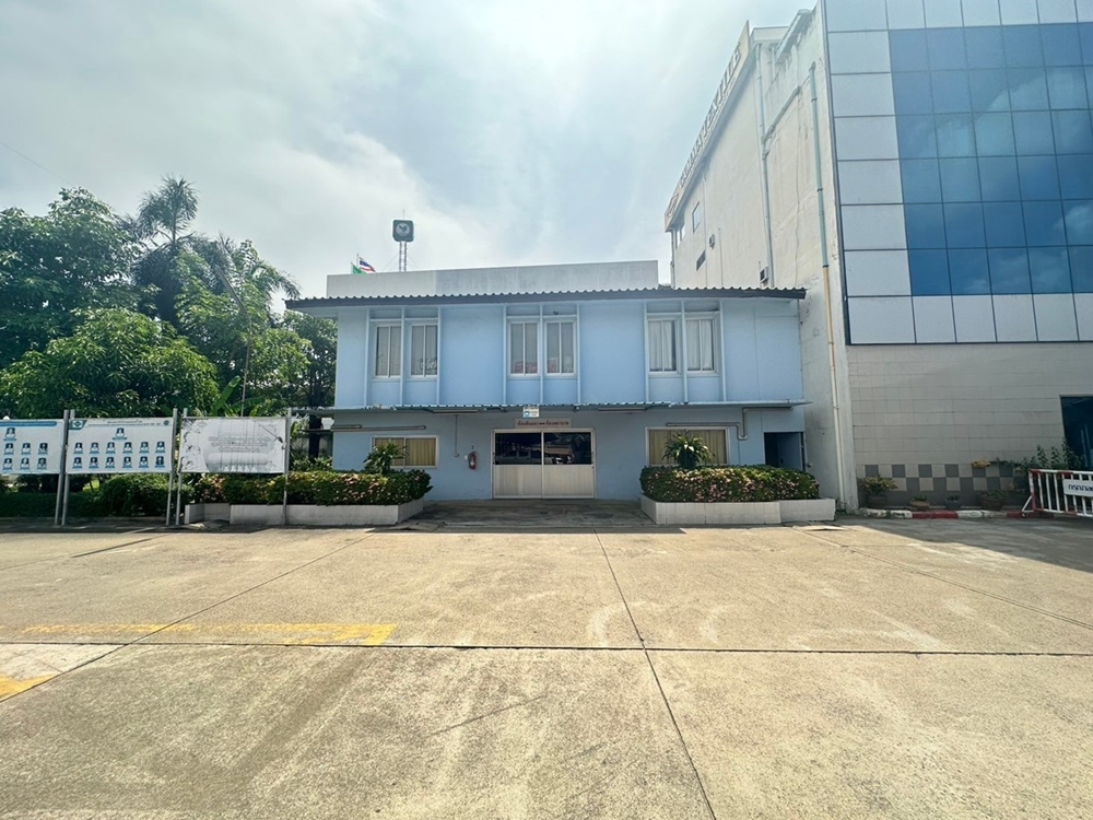 ให้เช่าโรงงานและโกดังคลังสินค้า พร้อมหอพักพนักงาน ติดถนนเพชรเกษม สามพราน จ.นครปฐม เหมาะเช่าเปิดกิจการได้ทันที