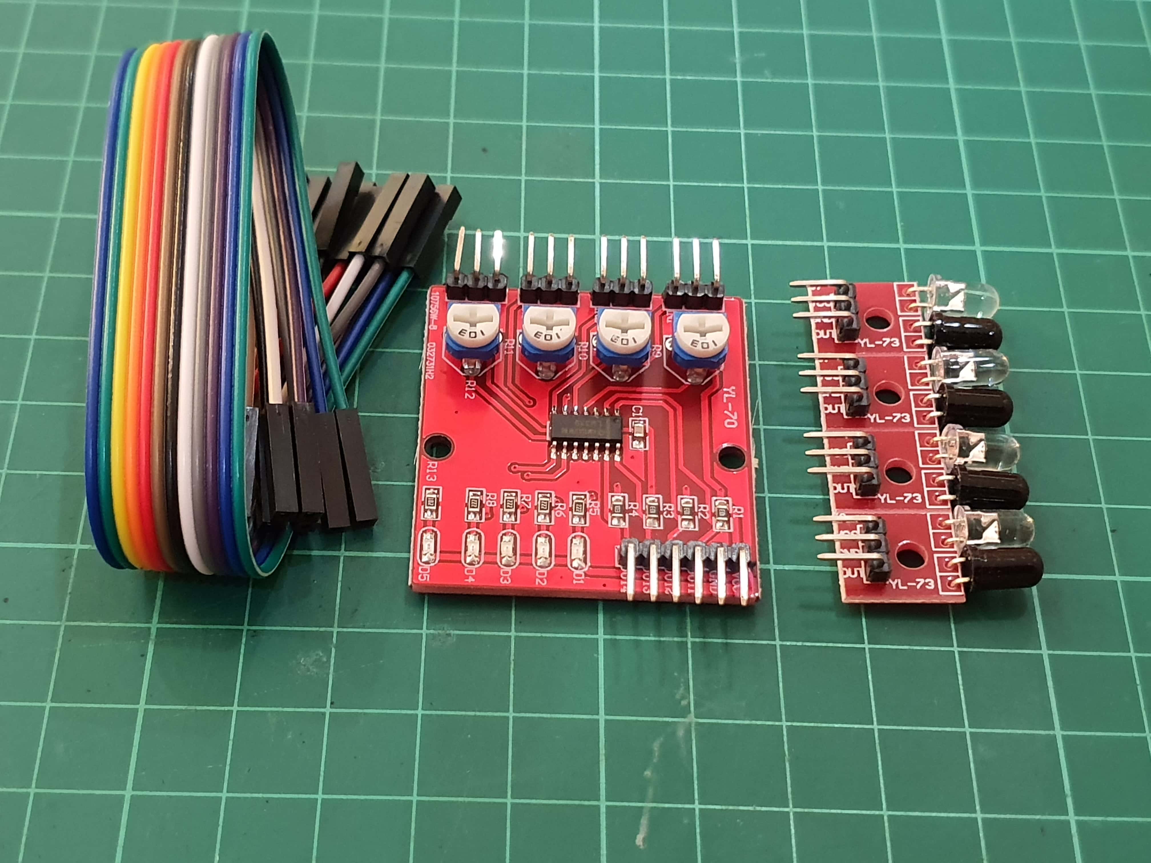 YL-70 Infrared Line Tracking 4-Channel