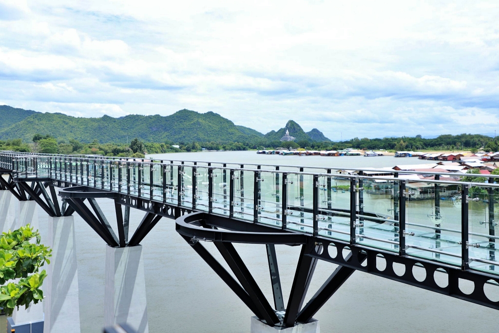 ขายโรงแรม 3 ดาว ขนาด 14 ห้อง ใน อ.เมือง จ.กาญจนบุรี บรรยากาศ เงียบ สงบ เหมาะสำหรับการพักผ่อน