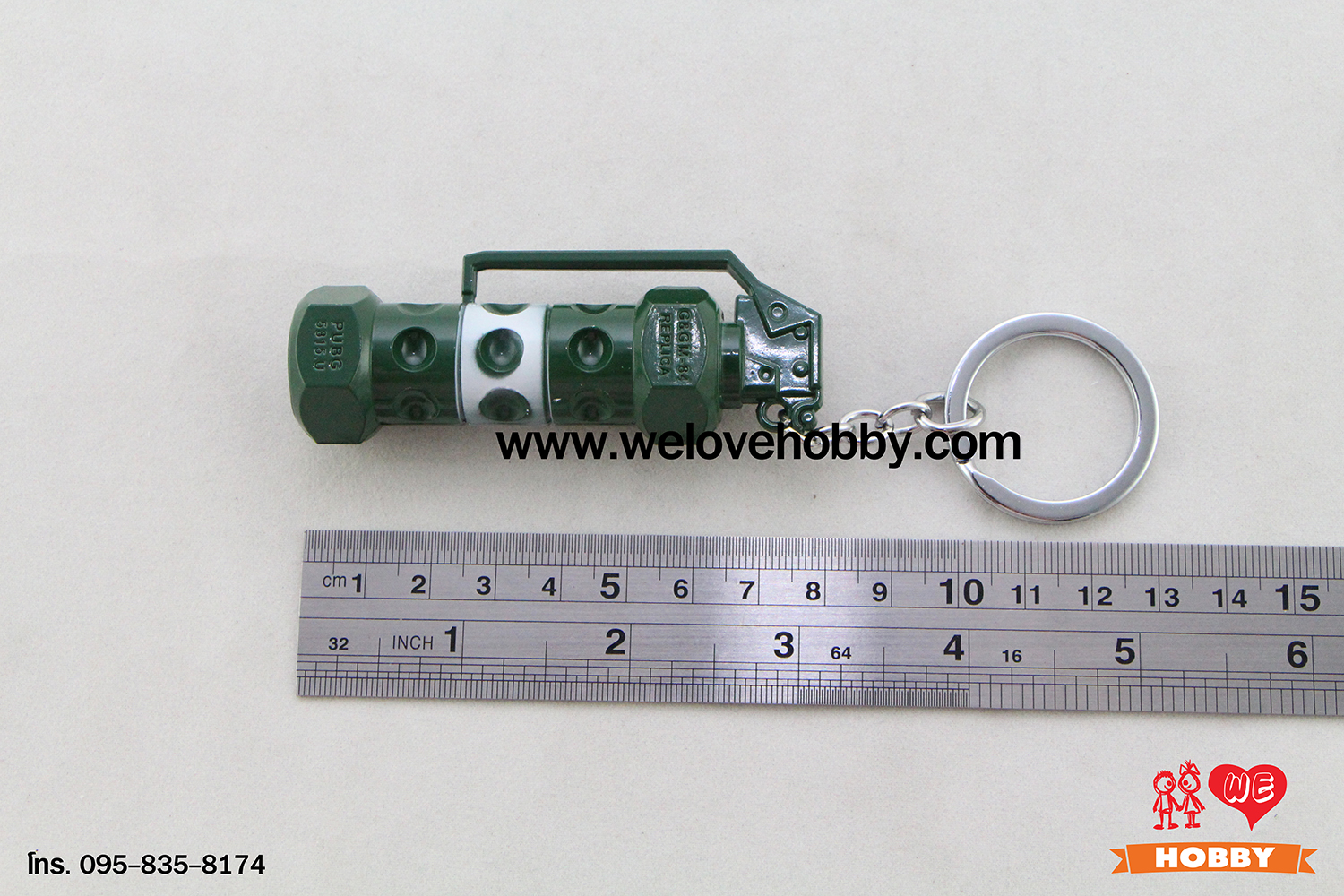 พวงกุญแจ PUBG (PLAYERUNKNOWN'S BATTLEGROUNDS) : ระเบิดแสง (Stun Grenade) สีเขียว