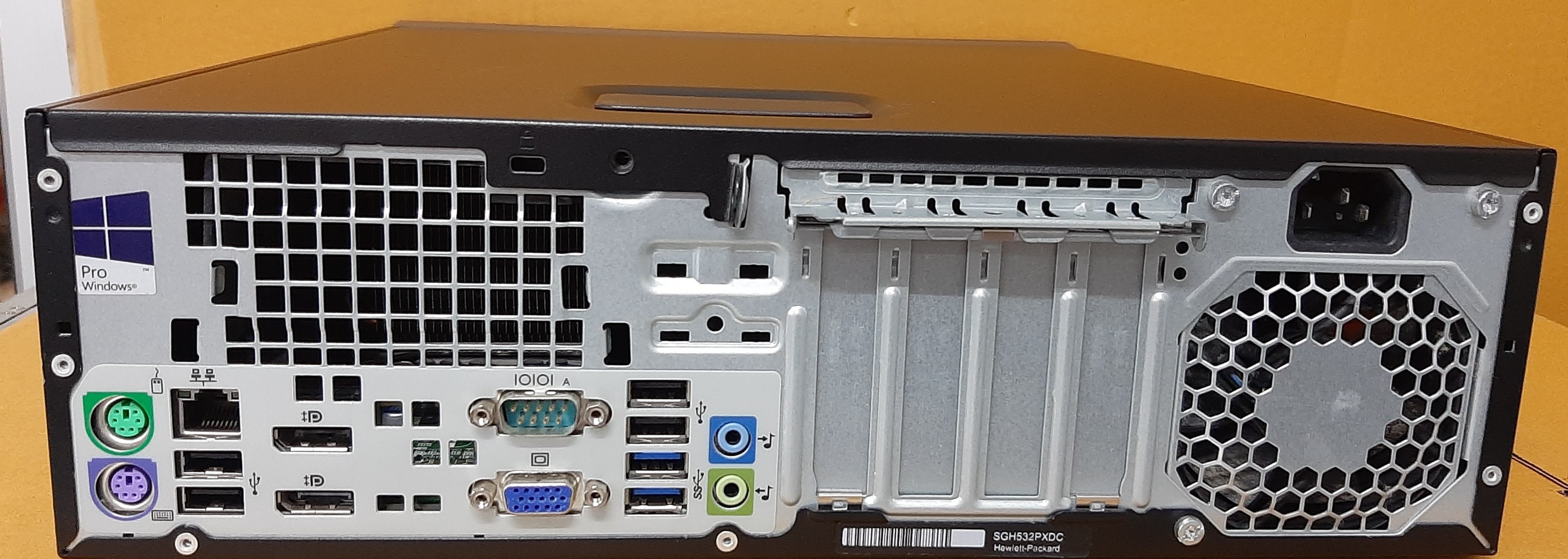 PC มือสอง สภาพดี ยี่ห้อ HP รุ่น Prodesk 600 G1 SFF ประกันร้าน 1 เดือน ฟรี USB Wifi!!