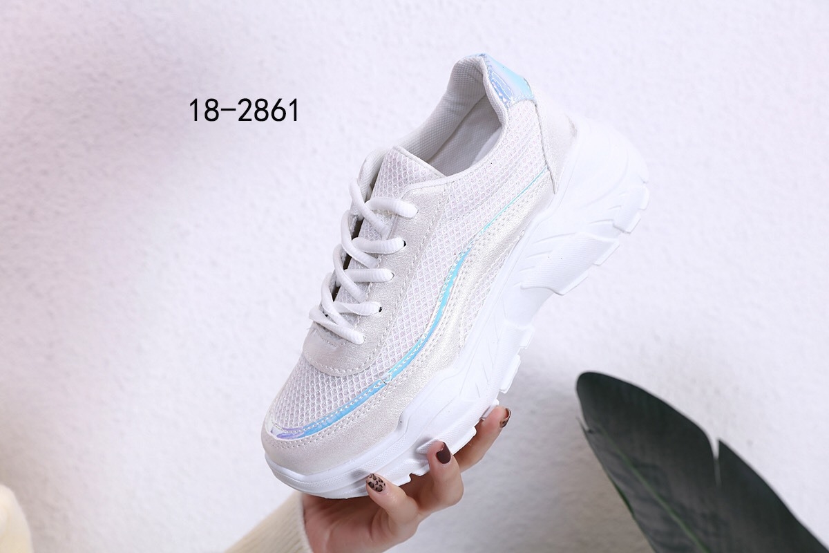 รองเท้าผ้าใบแฟชั่นทรงSportแต่งกลิตเตอร์ (สีชมพู)