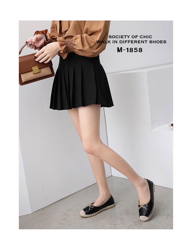 รองเท้าคัทชูหัวปอทรงสวม (สีดำ)