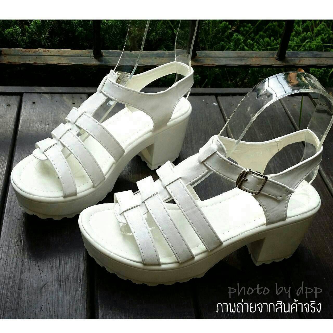 พร้อมส่ง : รองเท้าStyle nanda Shoesหน้าสาน (สีขาว)