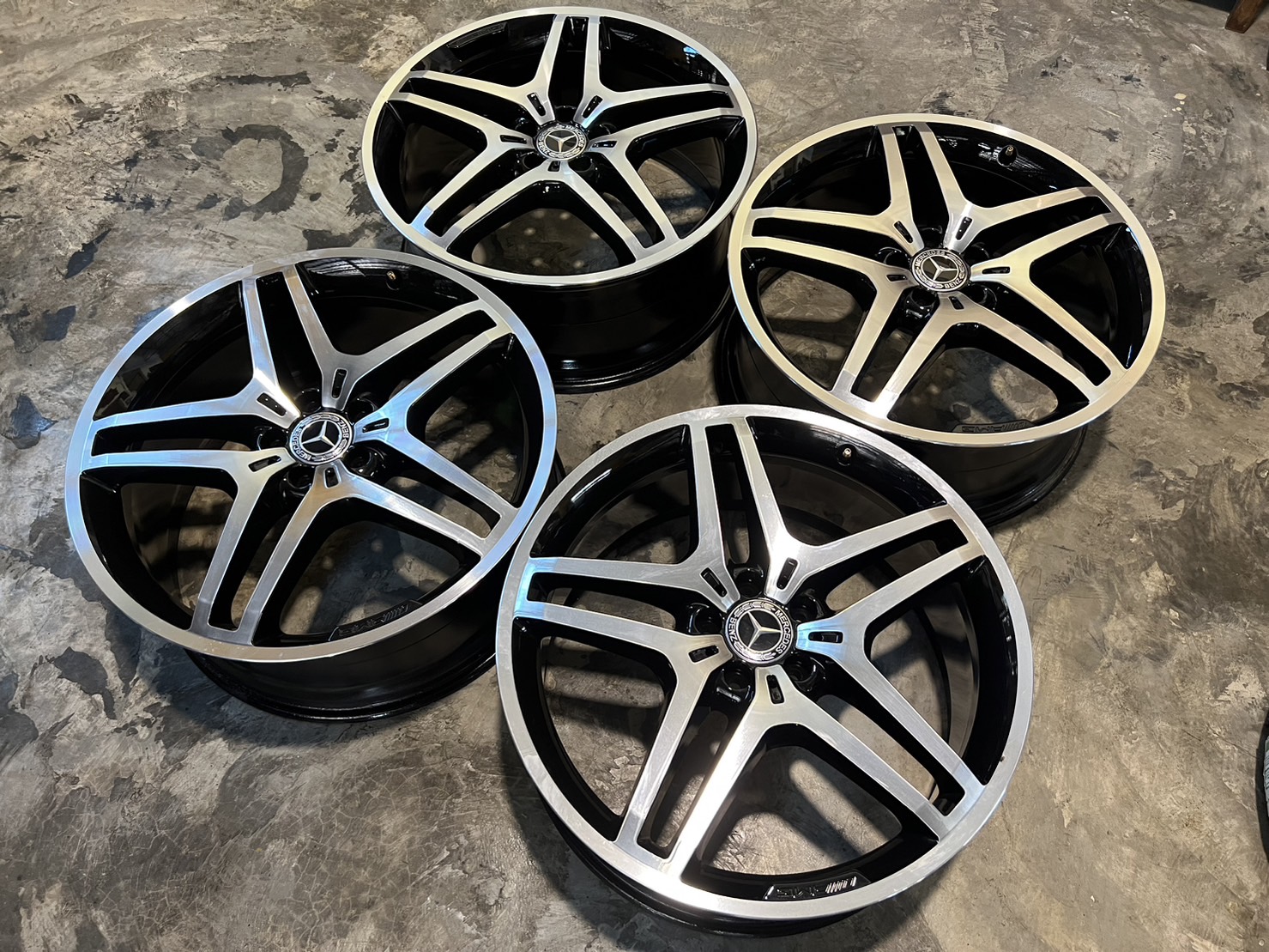 ล้อแท้ AMG Benz ML W166 21" สภาพสวยๆ