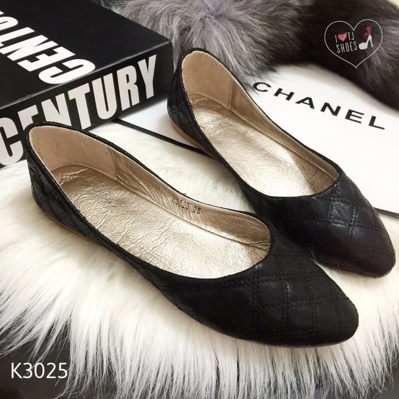 พร้อมส่ง : รองเท้าคัทชูผ้าเมทัลลิค (สีดำ)