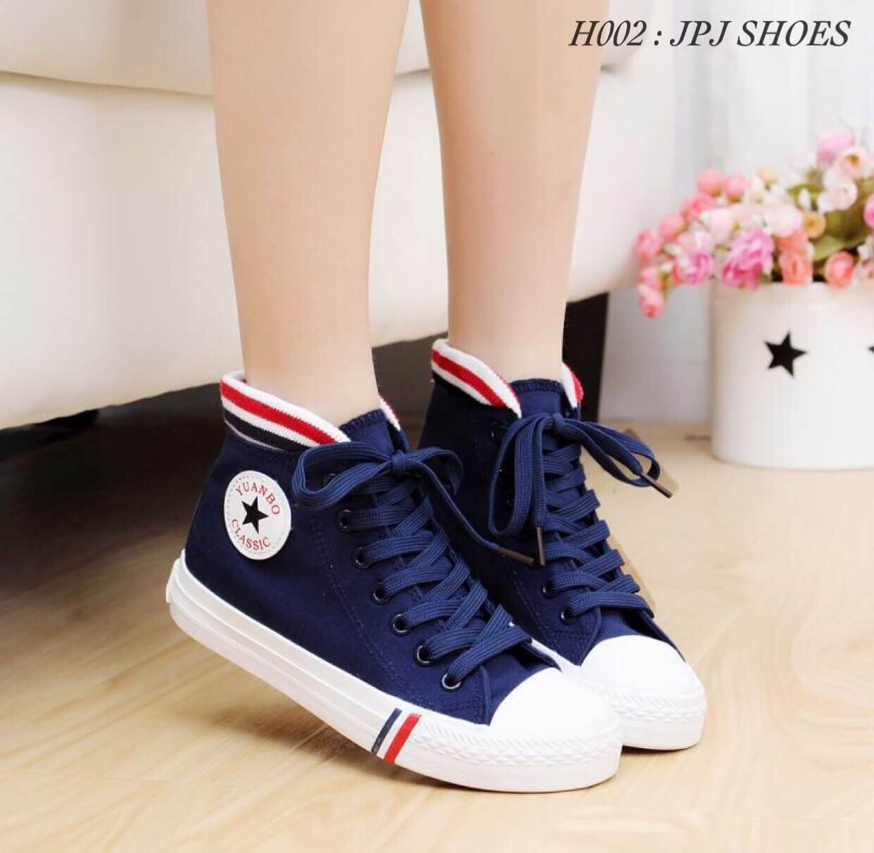 พร้อมส่ง : รองเท้า Converse Style (สีน้ำเงิน)