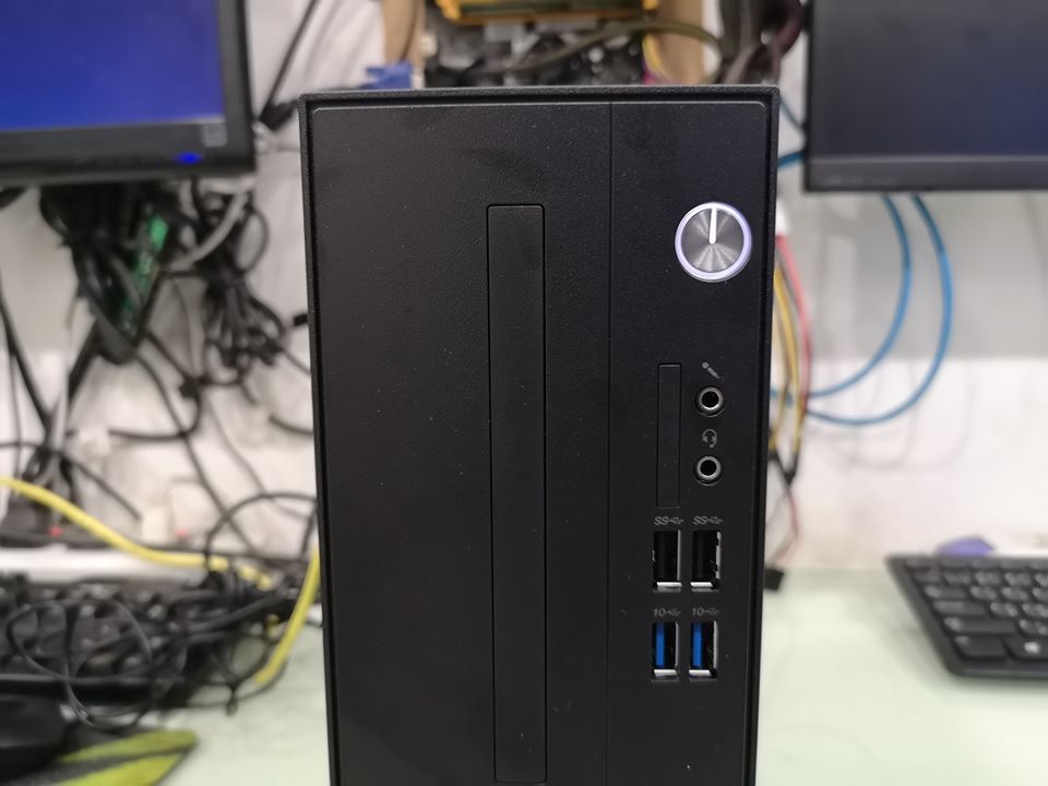 LENOVO V530S i7-8700