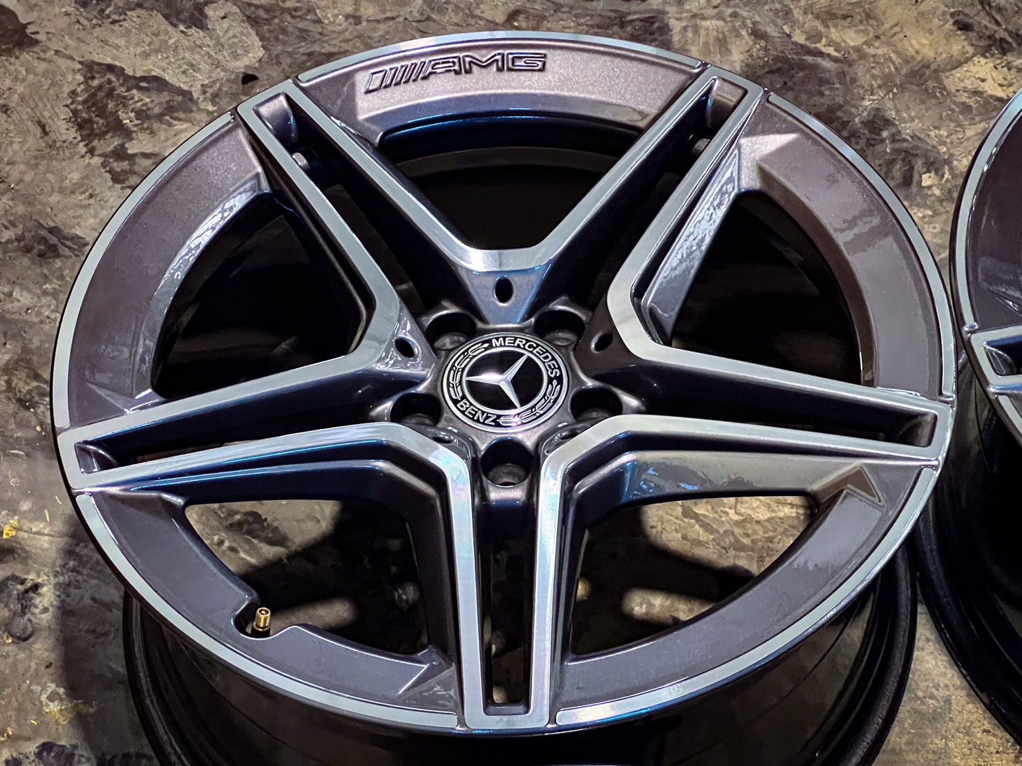 ล้อเบนซ์แท้ AMG 5 TAWIN SPOKE NEW 19"