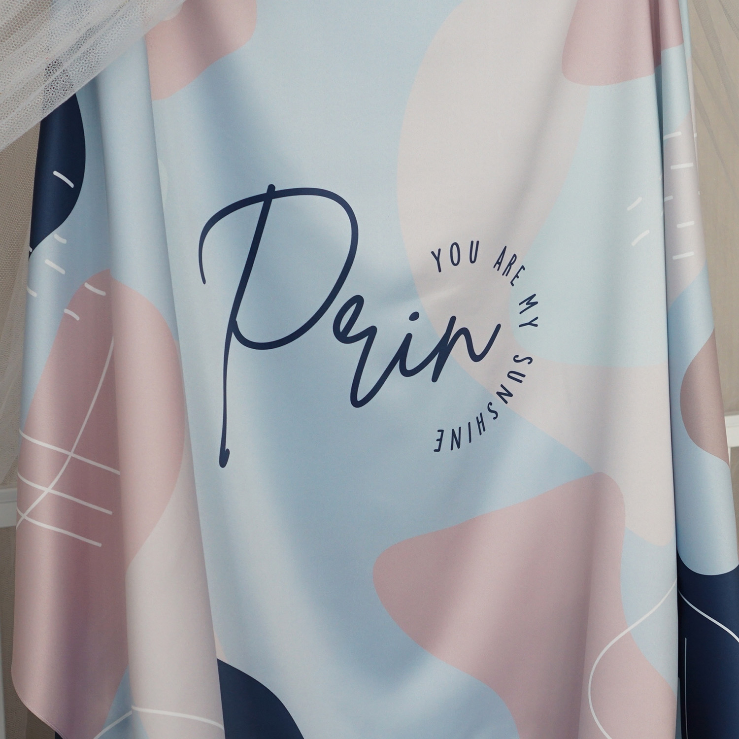ผ้าคลุมให้นม สั่งทำใส่ชือ ลาย Curve - Blue
