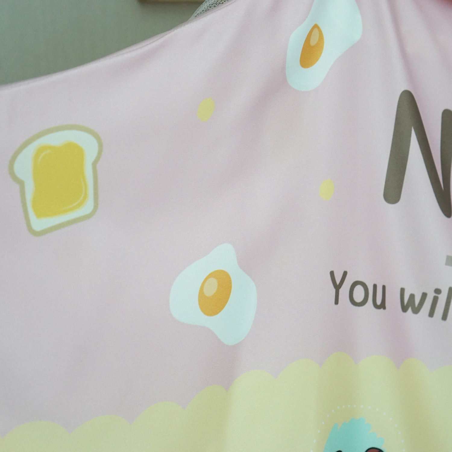 ผ้าคลุมให้นม สั่งทำใส่ชือ ลายไข่ดาว สีชมพู - Fried Egg - Pink