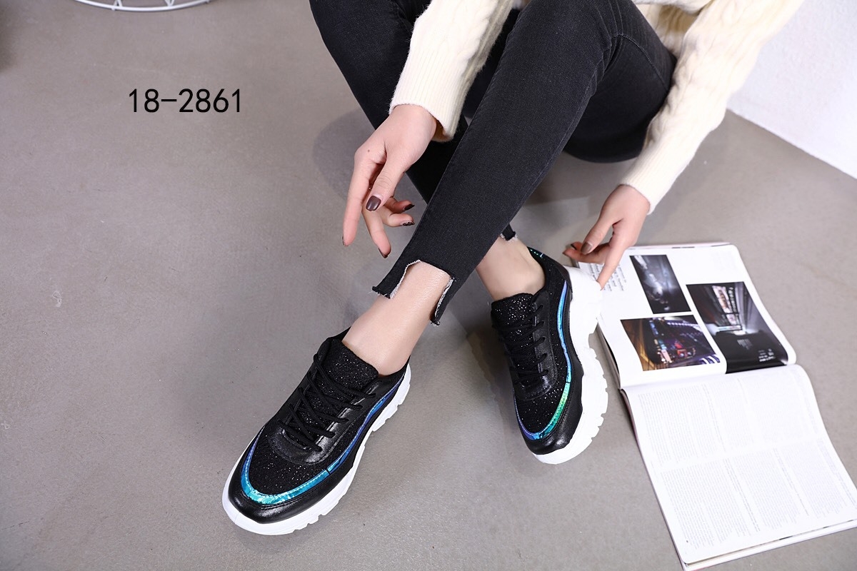 รองเท้าผ้าใบแฟชั่นทรงSportแต่งกลิตเตอร์ (สีชมพู)