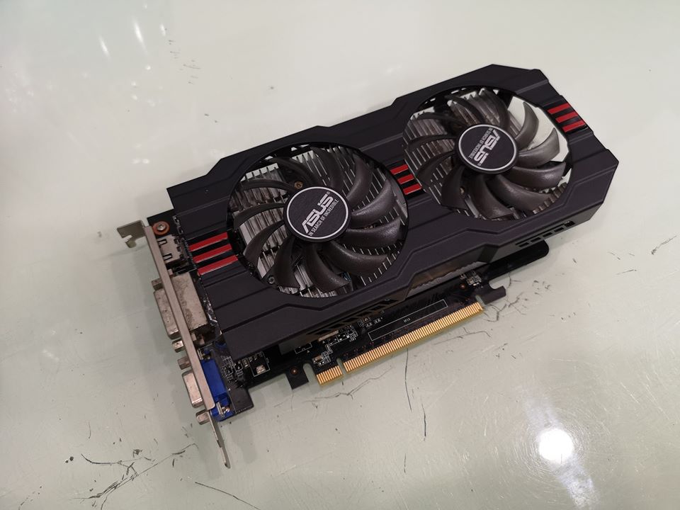 ASUS GTX750 2GB. DDR-5