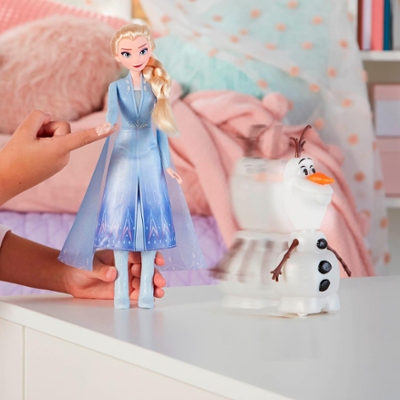Hasbro Disney Frozen Talk and Glow Olaf and Elsa Dolls, Remote Control Elsa Activates Talking, Dancing, Glowing Olaf ฮาสโบร ดิสนี่ย์ โฟรเซ่น ตุ๊กตาเอลซ่า , โอลาฟ มีเสียง20แบบ มีไฟ ขยับได้ ลิขสิทธิ์แท้