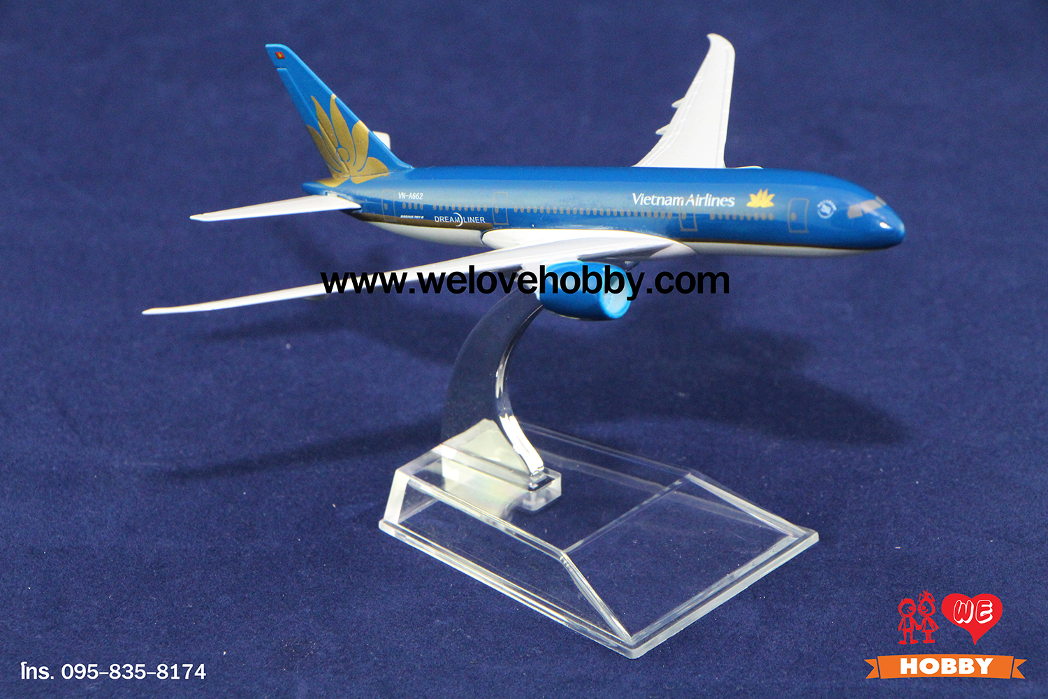 โมเดลเครื่องบิน Vietnam Airlines เวียดนาม (Boeing 787 Dreamliner)