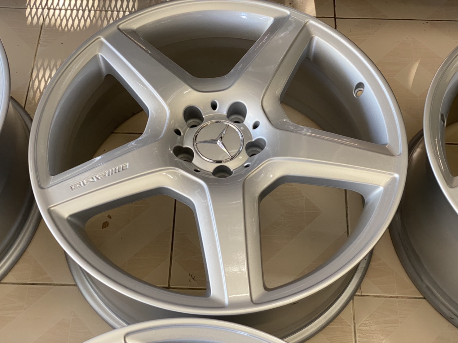 ล้อแท้ AMG ST3 NEW 20” w221