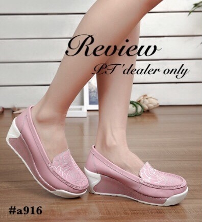 พร้อมส่ง : รองเท้าเสริมส้นลายกุหลาบ (สีฟ้า)