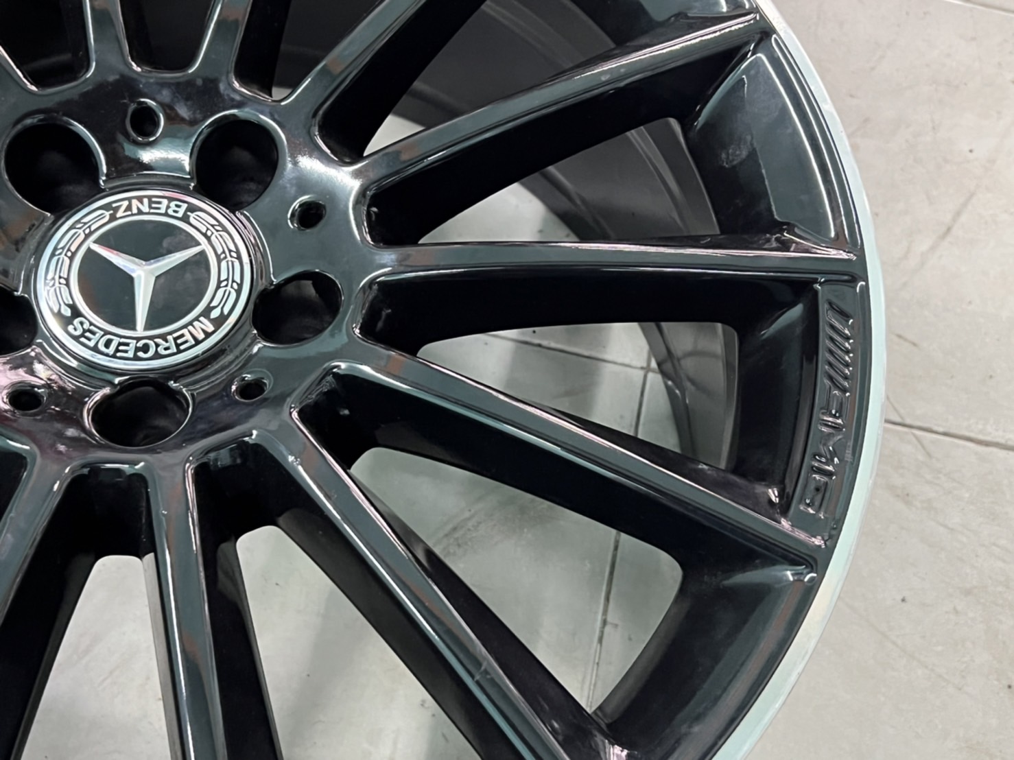 ล้อเบนซ์แท้ AMG BENZ W156 19"