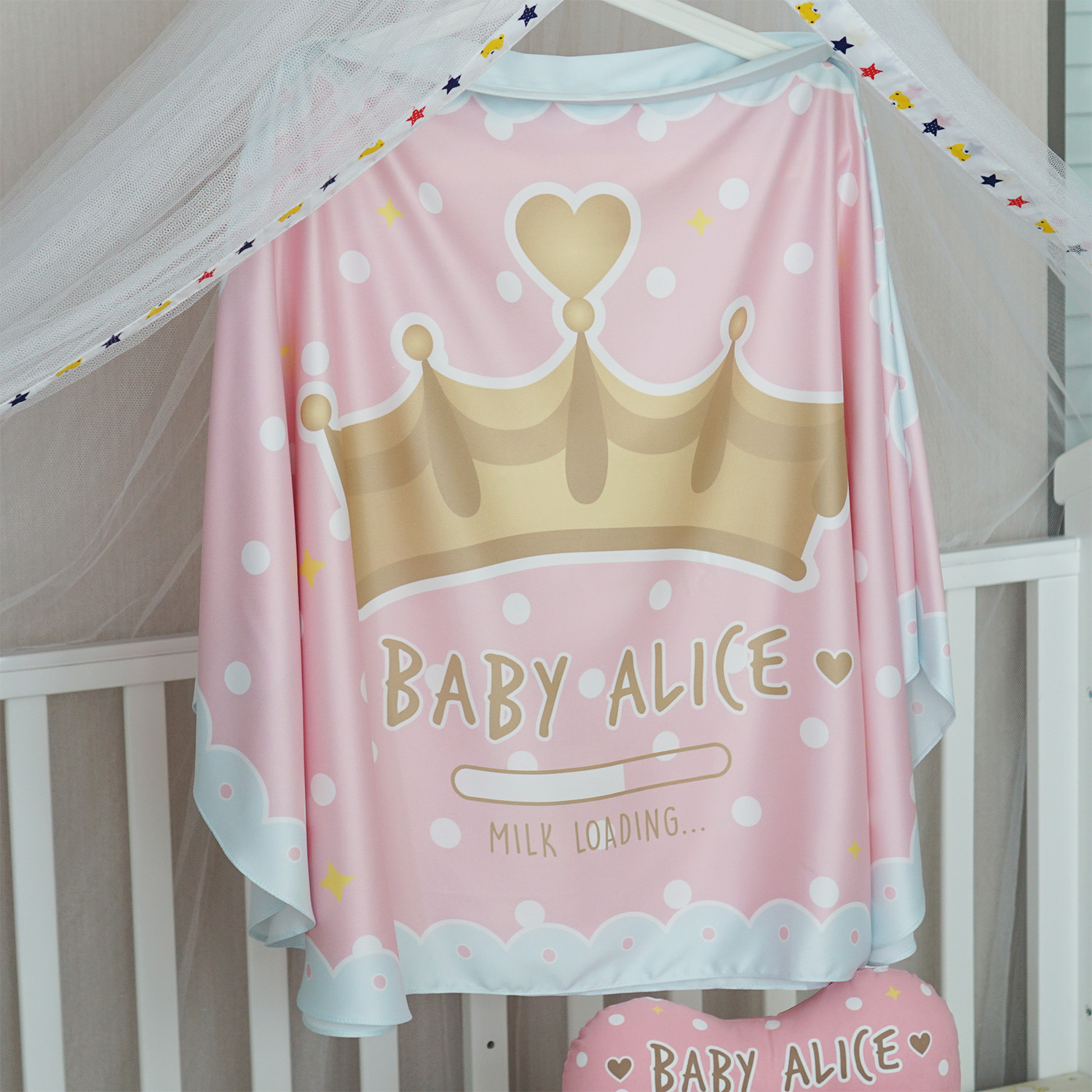 ชุดของขวัญเด็กแรกเกิด BP3 หมอนหลุม + ผ้าคลุมให้นม ลาย Princess - Pink