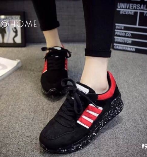 รองเท้าผ้าใบ Sport แถบทูโทน (สีดำ)