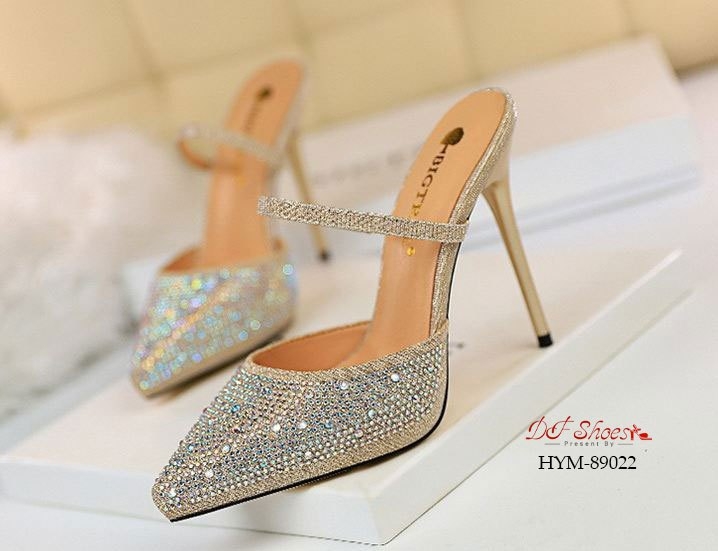 รองเท้าคัทชูเปิดส้นกลิตเตอร์ (สีทอง)