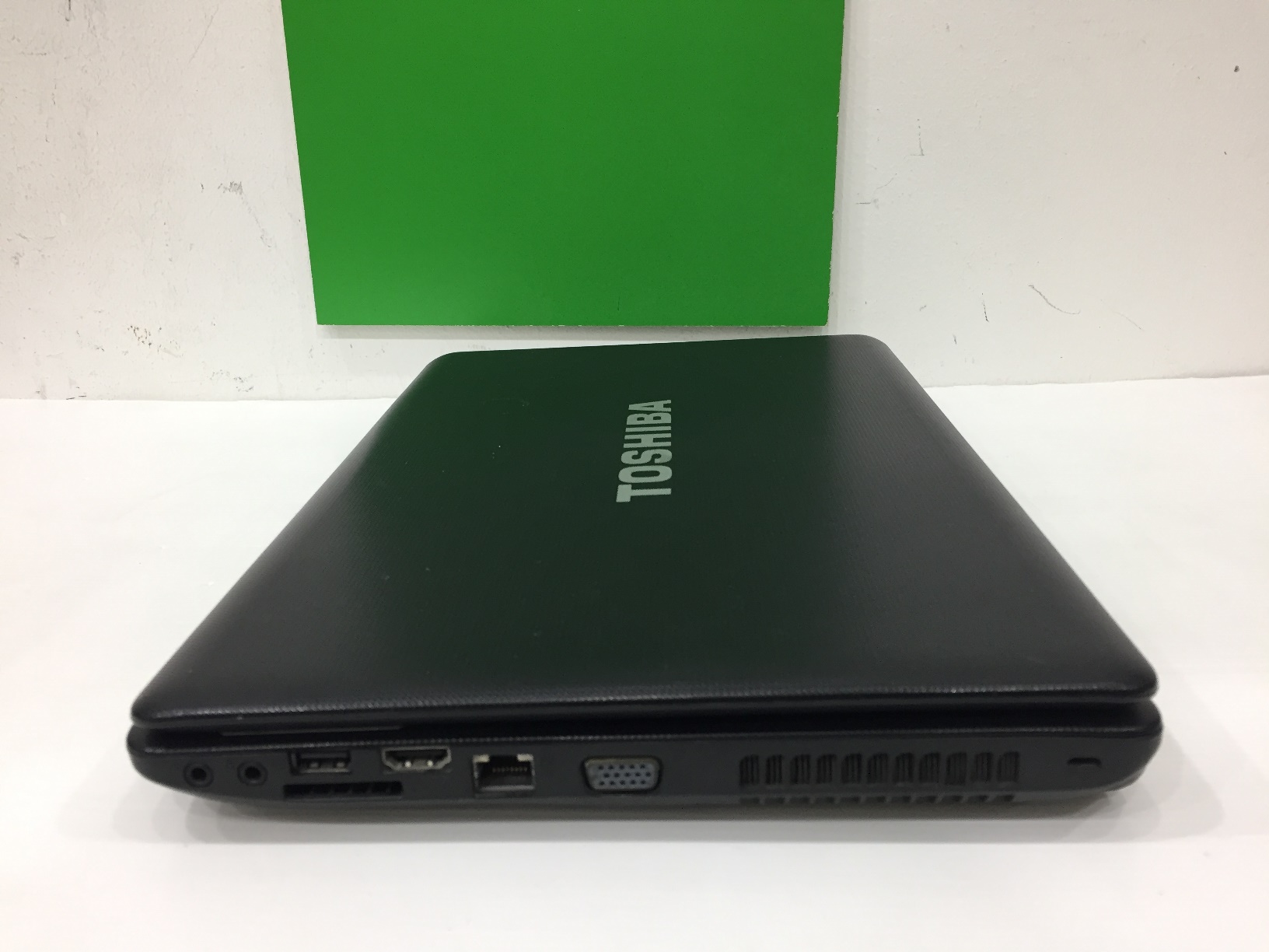 TOSHIBA Satellite C640-1070XT