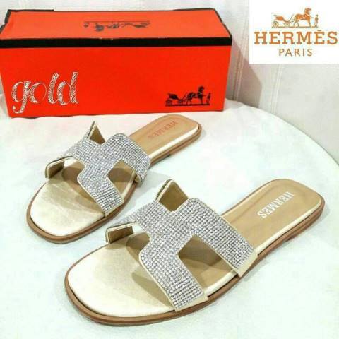 พร้อมส่ง : รองเท้าแตะ Hermes 2014 (สีทอง)