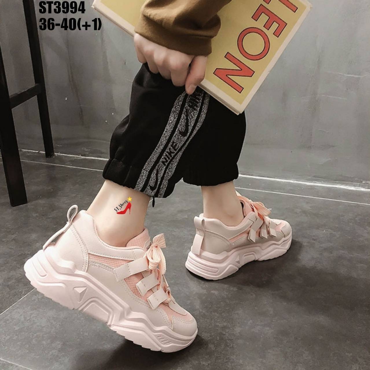 รองเท้าผ้าใบSportแต่งเมจิกเทป (สีขาว)