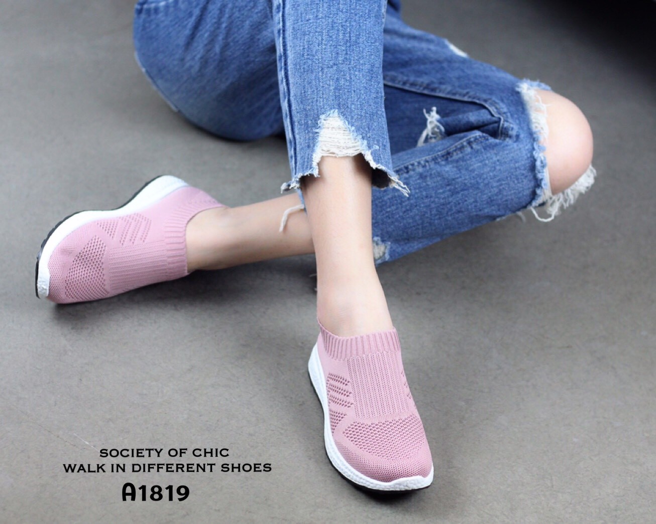 รองเท้าผ้าใบผ้านิ่มขอบถุงเท้า (สีขาว)