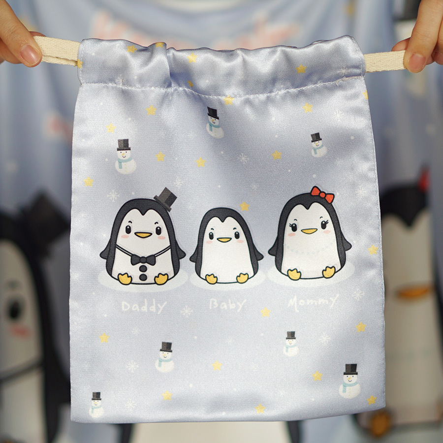 ถุงผ้าซาติน ลาย Penguin - Indigo