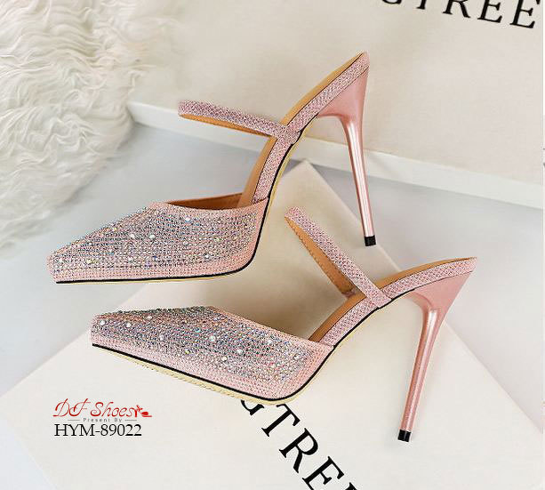 รองเท้าคัทชูเปิดส้นกลิตเตอร์ (สีทอง)